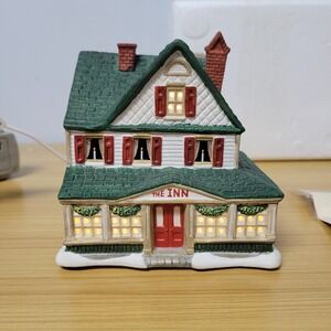 Hawthorne Porchlight Collections Holly Haus Inn #79688 Village House 1994 Lamp
